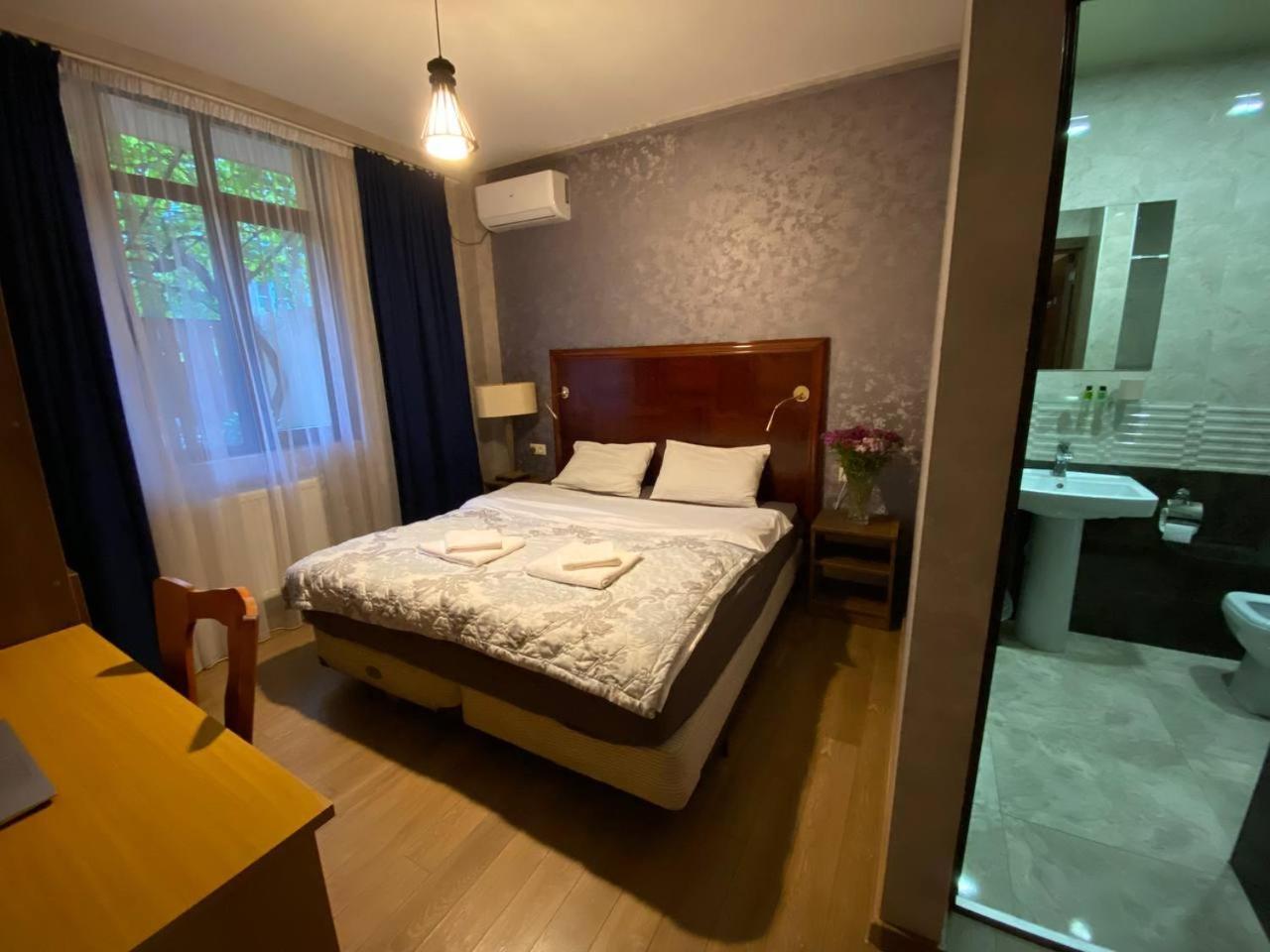 Hotel "Tbilisi Tales" In The Heart Of The Old City Zewnętrze zdjęcie
